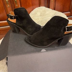 Frye Courtney Sling Brand new never worn